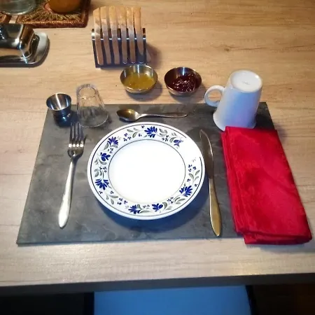 Manoir De Bed & Breakfast Messeix